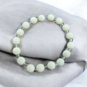 White Bead Stretch Bracelet